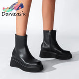 Leisure Elegant Office Lady Black Zipper Round Toe Platfrm women's Boots Trendy Casual Quality Winter Shoes