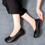 Spring and Summer New Women's Flat Shoes Square Toe Fashionable and Comfortable Women's Shoes Shallow Mouth Large