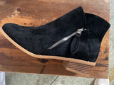 Breakj Martin Boots 2023 Autumn And Winter New Coarse Heel Side Zipper Large Size 43 Yards Female Short