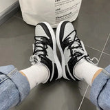 Autumn Men Women Classic Skateboard Shoes Low-top Casual Trainers Outdoor Walking Retro Sneakers Chunky Dunky Sports