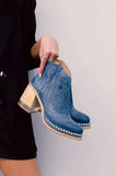 Size 2024 Embroidered Fashion Boots Women's Riveted Acrylic Crystal High-Heeled