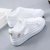 2022 Women Casual Shoes New Spring White Sneakers Breathable Flower Lace-Up Women Sneakers Women Shoes Fashion