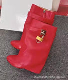 Breakj Autumn / Winter New Round Head Big Tube Around The Lock Buckle Shark Buckle Straight Tube Long Boots Wedge Trouser Boots