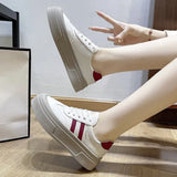 Small White Shoes Women's 2024 Spring New Fashion Light Leisure Sports Board Shoes Student
