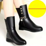 Women Winter Boots Black Fur Boots Leather Ankle Booties Fashion Designer Velvet Plush Warm Botas Flat Shoes