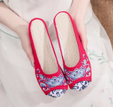 Breakj Round Head Embroidered Cloth Shoes Beef Tendon Bottom Flat Bottom Soft Bottom Canvas Slippers Female Ethnic Wind Blue And White