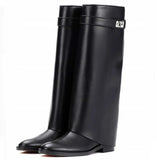 Leather Black Shark Lock Boot Silver Buckle Pointed Toe Flat Women Boots Knee High Ladies Winter Long Boot Ridding