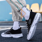 Canvas Shoes 2021 Spring Summer New Fashion Low Cut Breathable Walking Shoes Lace-up Casual Men Sneakers Zapatos De