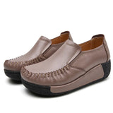 Breakj And Autumn New Heel Bean Shoes Snail Shoes Female Cow Skin Thick Sole Shoes Mother Slope And Rocking Loose Cake