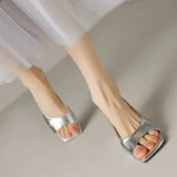 2024 Summer New Retro Fish Mouth Thick Heel Silver Soft Leather With Square Head And Flat Bottom Sandals For