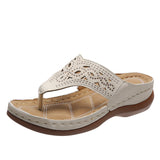 Breakj Large-Size Drill Toes Outside Wearing Beach Sandals Flat-Bottomed Loose Cake Bottom Slippers