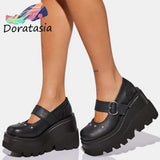 INS Cosplay Mary Janes Wedges Platform Rivit Big Size 43 women's Pumps Cool Fashion Punk Goth Classic Casual