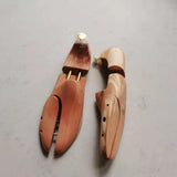 Wood Shoe Brace, Whole Shoe Last, Solid Wood Adjustable Leather Shoe Care, Wrinkle-proof And
