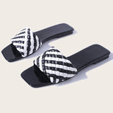 Slipper Black White Weave Design 2021 Summer Fashion Open Toes Best-selling Flat Sandal High Quality Casual Women