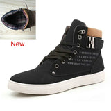 2022 Hot Men Shoes Fashion Warm Fur Winter Men Boots Autumn Leather Footwear For Man New High Top Canvas Casual Shoes