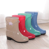 Women's Cotton Short Tube Warm Velvet Women's Rain Shoes Non-Slip Girl's Water Gel Shoes Rubber Boots Rain Boots
