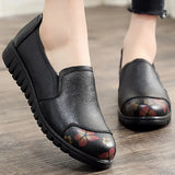 leather shoes women big size4.5-9 round toe designer flatshoes women hard-wearing light loafers