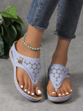 Summer New Herringbone Trailer Stitching, Sloping Heels, Thick Soles, Foot Clips, Hollowed-Out New