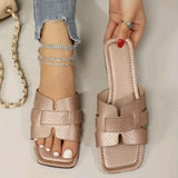 43 Flat-Bottomed Cool Slippers 2025 New Casual Wear Simple Fashion Round-Headed Beach