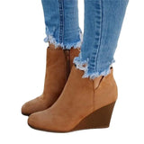 Breakj Autumn And Winter New Flat Bottom Slope And Short Boots Women Retro Horse Chelsea Boots Large Size Women's