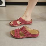 Breakj Asia Large-Size Hollow Flowers Thick Bottom Slippers Female Font And Beach Cool Slippers