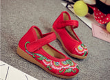 Breakj Shoe Box Girls Embroidered Cloth Shoes, Flat Single Shoes, Children's