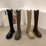 With Long Boots In The Autumn Of 2024, The New Tall, Small Boots Are No More Skid-Proof Than Knee-Soled Knight