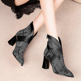 Short Boots Women Autumn Winter New Fashion Coarse And Short Barrel Black Pointed Plus Velvet And Single Boots Leather