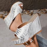 Breakj Female 2024 Summer New Large Size Ethnic Wind Fabric Platform Women With Wedge Sandals
