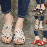 Breakj Size Slippers Female Hollow Out Car Stitching Flat Bottom Solid Color Thick Bottom Home A Foot Pedal Dew Toe Female Cool