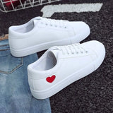 2022 Autumn Woman Shoes Fashion New Woman PU Leather Shoes Ladies Breathable Cute Heart Flats Casual Shoes White