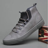 Hot sale fashion male casual shoes high top lace up Men's leather casual Sneakers fashion Black GRAY flats shoes