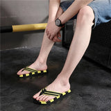 New Massage Flip Flops Men's Summer Trend Korean Version of The Color Matching Beach Shoes Slippers Mens Slippers