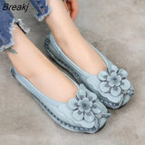 2023 Soft Genuine Leather Flat Shoes Women Flats with Flowers Ladies Shoes Women Designers Loafers Slip