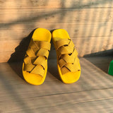 Fashion Flat Slippers Women Weave Slides Sandal Ladies Mules Outdoor Beach Lady Shoes Woman Home Slippers Female Flip