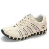 New Women Shoes Ladies Soft Fashion Flat Shoes Women Outdoor Walking Sneakers Women Casual Shoes Zapatos De Muje Plus