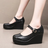 Breakj Leather Stone Slope Heel Single Shoe Round Head Light Mouth Work Shoes Thick-Soled Waterproof Table Model Show High Heels