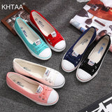 Canvas Shoes Shallow Flat Vulcanized Shoes Fashion Comfortable Lace-Up Casual Breathable White Black Shoes Female 2021