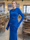 Vietnam's Niche Design Dress 2025 New Round Neck Fashion Kinestic Folding Splicing Body Repair Knitted Dress