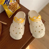 Sandals Cloud Shape Design Thicken EVA Sole Light Leisure Beach Garden Hole Shoes for Ladies Flat