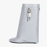 Breakj Autumn / Winter New Round Head Big Tube Around The Lock Buckle Shark Buckle Straight Tube Long Boots Wedge Trouser Boots
