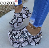 Hot Popular Serpentine Small Hole Women Sandals Cute Slippers Platform Thick Bottom Back Strap Summer Ladies Casual