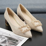 2022 Womens Pumps Bling Bling Pointed Toe Square Heel High Heels Rhinestone Decoration Buckle Party Shoes Zapatos Rojos
