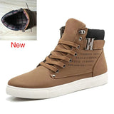 2022 Hot Men Shoes Fashion Warm Fur Winter Men Boots Autumn Leather Footwear For Man New High Top Canvas Casual Shoes