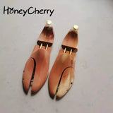 Wood Shoe Brace, Whole Shoe Last, Solid Wood Adjustable Leather Shoe Care, Wrinkle-proof And