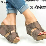 at the End of the Rivet Sandals Female Leather Comfy Thick Platform Creeper Flat Sole wedge Ladies Casual Slippers