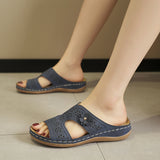 Breakj Asia Large-Size Hollow Flowers Thick Bottom Slippers Female Font And Beach Cool Slippers
