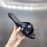 Breakj Good Look! Retro Black Rivet Buckle High Heel Women Casual And One-Word