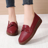 Breakj And Winter Large Women's Shoes Real Cowhed Mother Shoes Beef Sole Lazy Shoes Low Help Nurses Shoes Comfortable Women's Shoes Bean