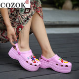 Women Croc Clogs Platform Garden Sandals Cartoon Fruit Slippers Slip On For Girl Beach Shoes Fashion Slides Outdoor